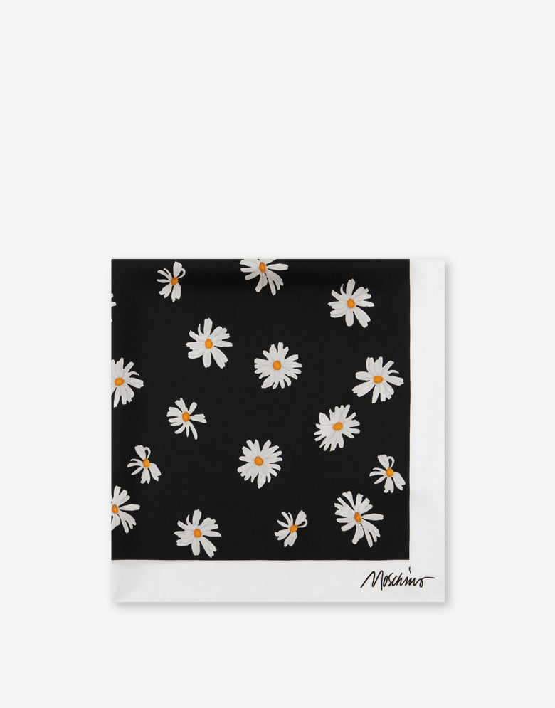 Pañuelo de seda con margaritas Negro Moschino 1