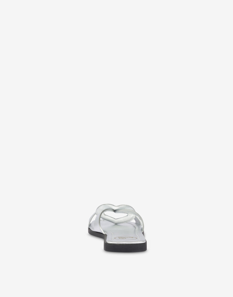 Sandalias planas de napa laminada Filled Heart Plata Love Moschino 2