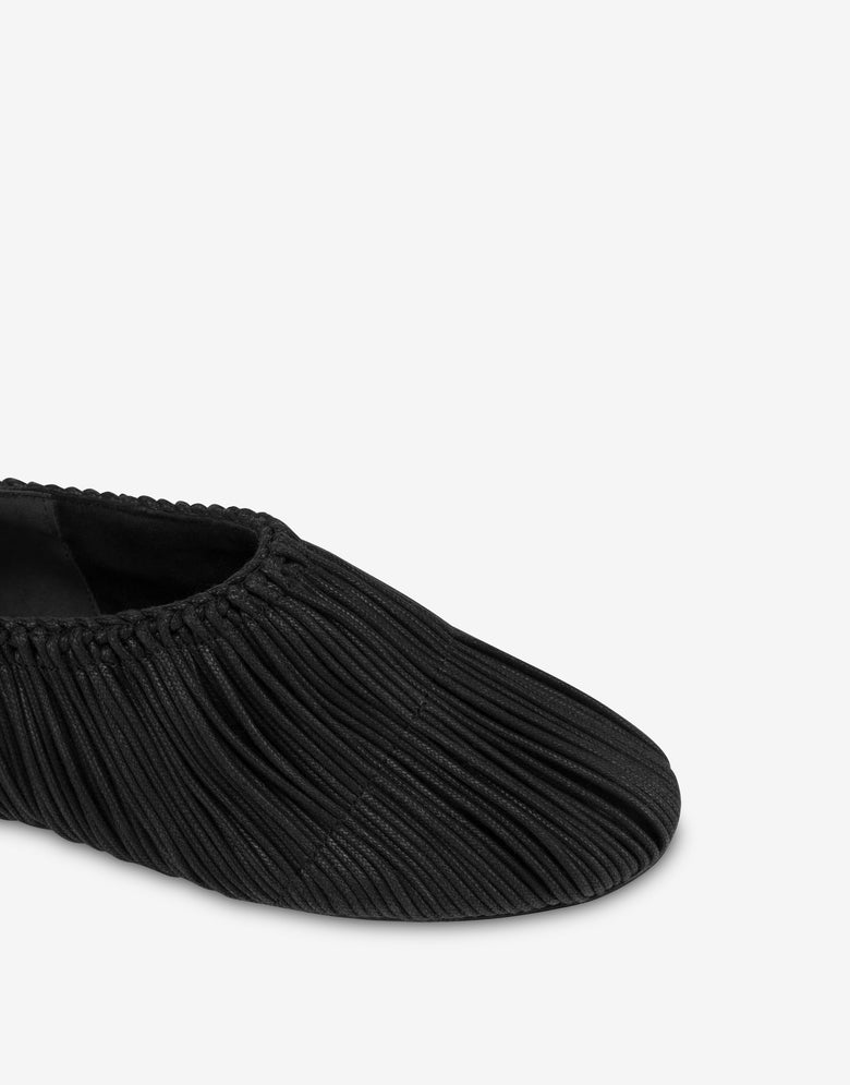 Zapatillas de ballet con cordones encerados Duck Negro Moschino 3