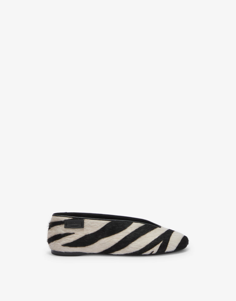 Zebra-Print Ballet Flats White Moschino 1