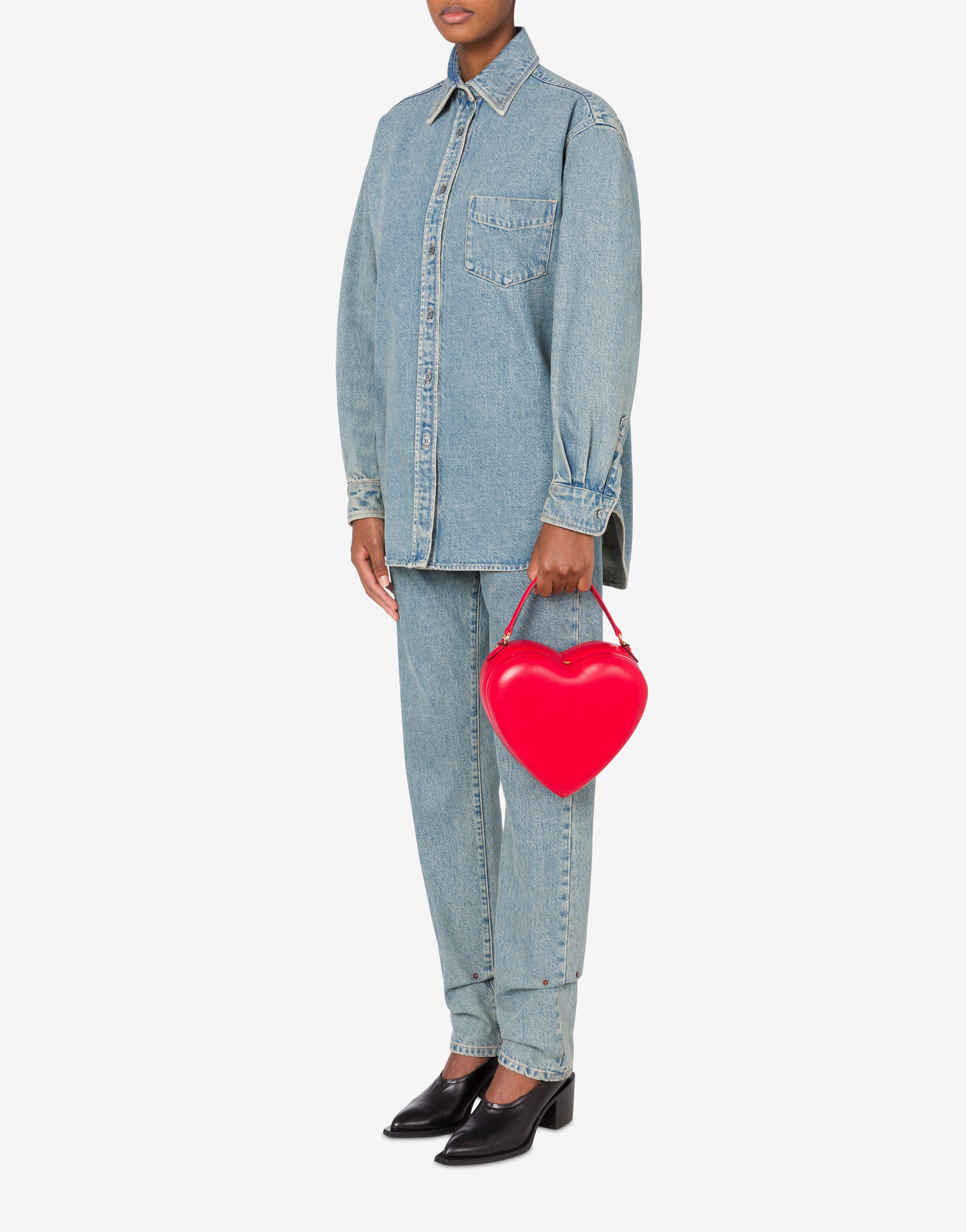 【関税込み】Moschino レッド 'Love Me' バッグ Moschino Love Me Bag in nappa | Moschino