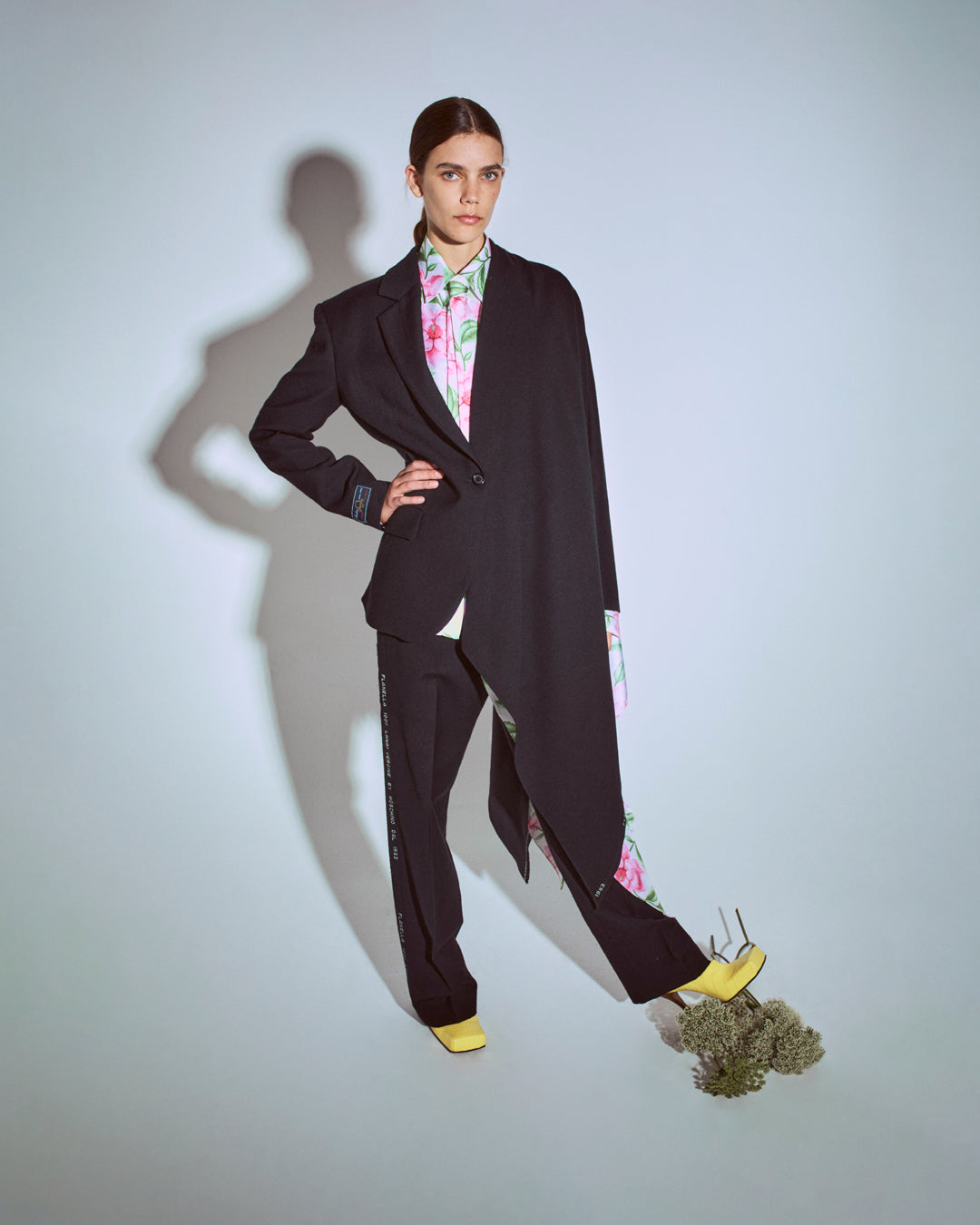 Moschino EN | Online Boutique: Luxury Clothing and Accessories